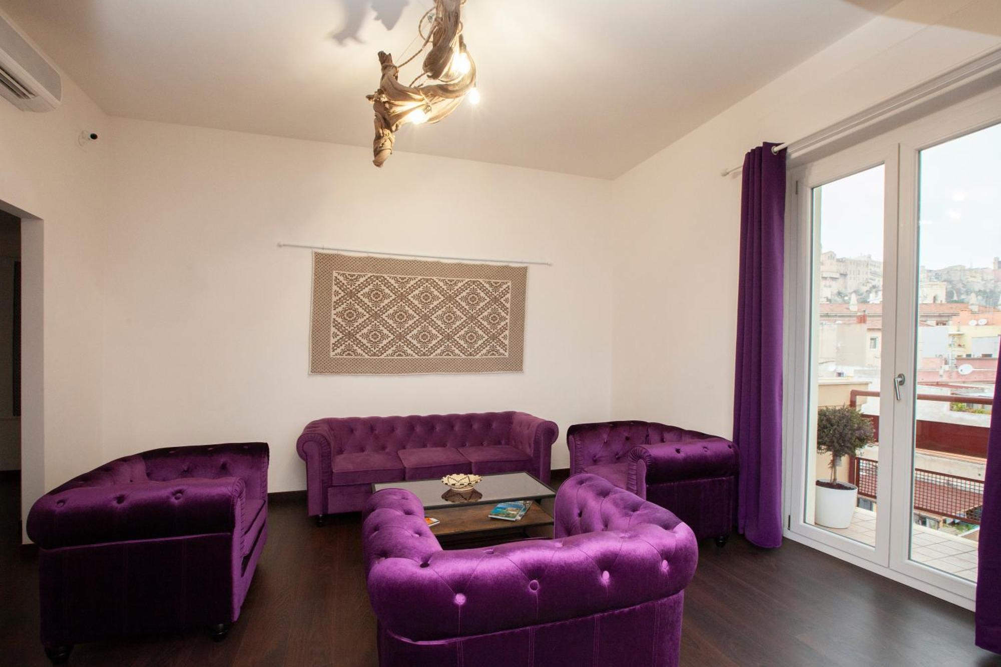 Myrtus Guest House Piazza Gramsci กาญารี ภายนอก รูปภาพ